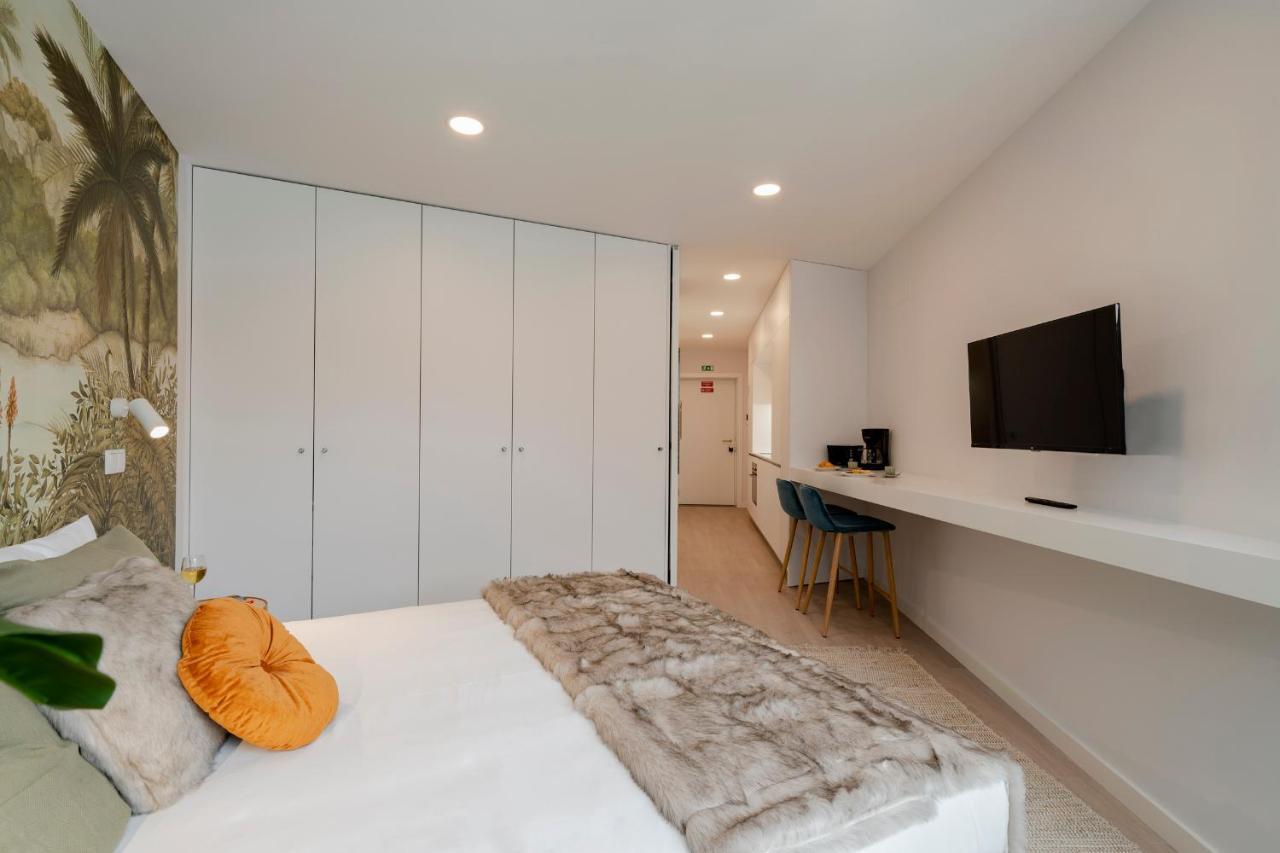 Cine Park Residences By An Island Apart 푼샬 외부 사진
