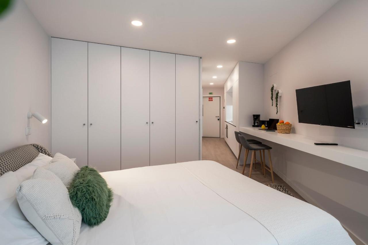 Cine Park Residences By An Island Apart 푼샬 외부 사진