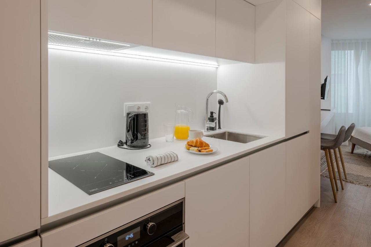 Cine Park Residences By An Island Apart 푼샬 외부 사진