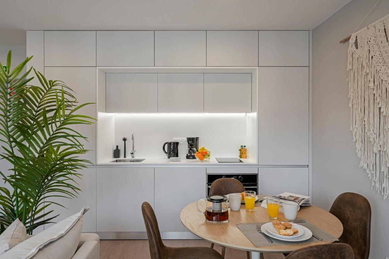 Cine Park Residences By An Island Apart 푼샬 외부 사진